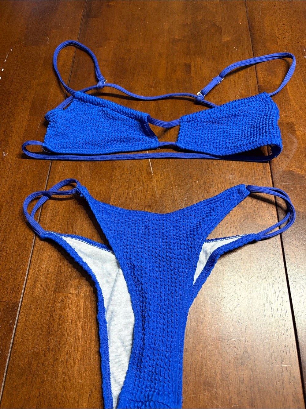 Blue Women's Textured Two-Piece Swim Bikini